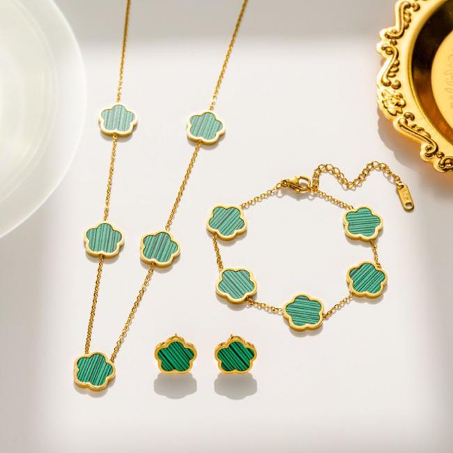 Gold Plated Stainless Steel Jewelry Designer Lucky Flower Shaped Five Leaf Clover Necklace Bracelet Earring Set for Women