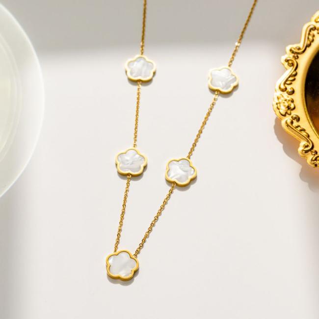 Gold Plated Stainless Steel Jewelry Designer Lucky Flower Shaped Five Leaf Clover Necklace Bracelet Earring Set for Women