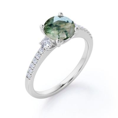 China Round Shape Natural Transparent Dendritic Moss Green Agate And Moissanite 3-Stone Engagement Ring for sale