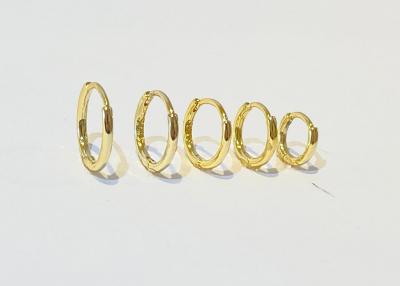 China 6mm 12mm 9k Gold Huggie Earrings , 10mm Dainty Huggie Hoop Earrings OEM for sale
