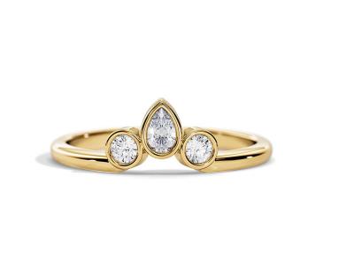 China 0.4CT V deu forma à aliança de casamento com anel de noivado, OEM empilhável de 2MM Diamond Rings à venda