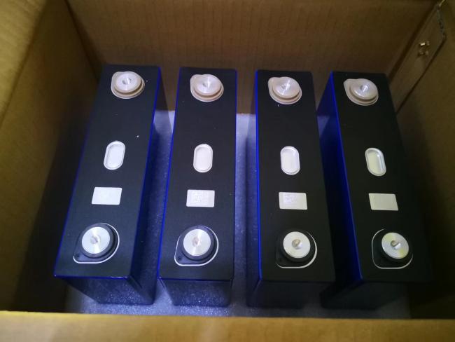 package-img