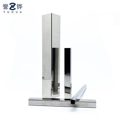 China Steel Railing H11 Stainless Steel Square Pipe 30MM 0.8MM Thick Moulding Ss201 Ss202 for sale