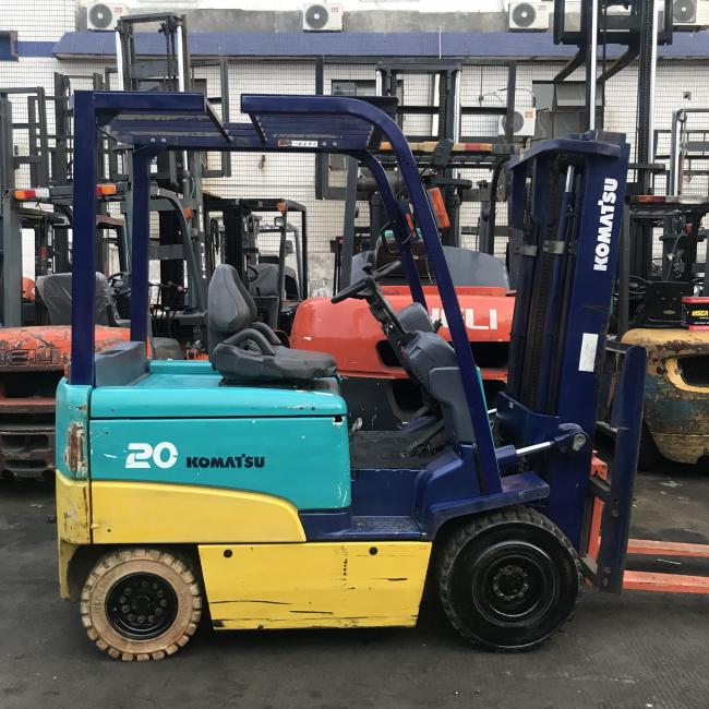 NICHIYU 1.5T Diesel Forklift in operation