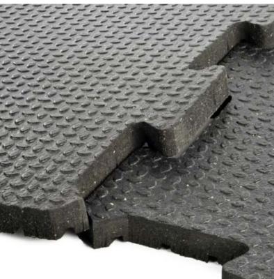 China Recycled Rubber Horse Stable Mats Black Or Custom Anti Fatigue for sale