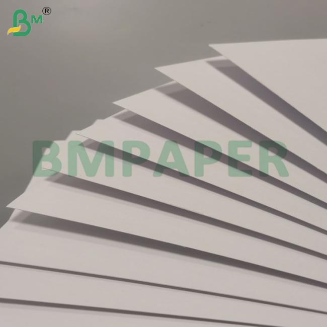 High White Absorbent Blotter Paper Uncoated 1mm 2mm 787 * 1002mm High White Absorbent Blotter Paper Uncoated 1mm 2mm 787 * 1002mm