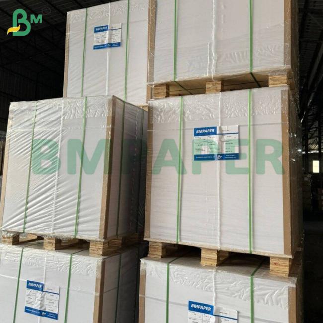 310gsm Light - proof Black Core Poker Paper Board Double Side Coated 70 * 100 cm 310gsm Light - proof Black Core Poker Paper Board Double Side Coated 70 * 100 cm
