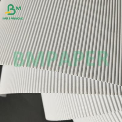 China Folhas de cartão ondulado de camada dupla de lado único F Pit 1 mm Caixa de embalagem cosmética Material especial Embalagem em rolos à venda
