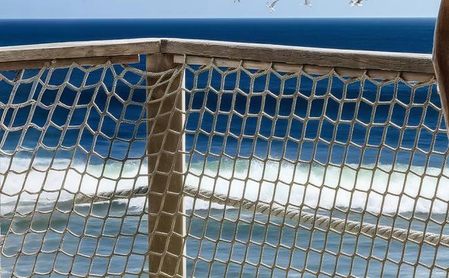 Safety nettingRope nettingPlayground netStairs netBalcony nettingSports netDriveway net