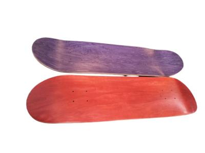 China Classic 7.75*31inch Canadian Maple Wood Skateboards For Park Skating for sale