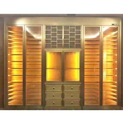 China ISO 300*160cm da unidade ASTM 316L do armário de Champagne Gold Refrigerated Wine Display à venda