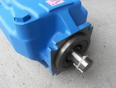 China Original Eaton Vickers PVH074R01AA10A250000002001AB010A  Hydraulic Piston Pump/Main Pump Variable Displacement for sale