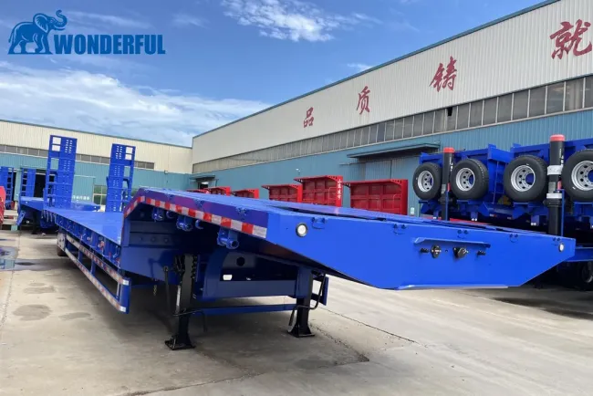 3 Axles Sinotruck 40FT 90ton Autocad Drawing Chassis Air Brake System Accessories Dimensions Front Loading Heavy Lowboy Flatbed Hydraulic Lowbed Semi Trailer