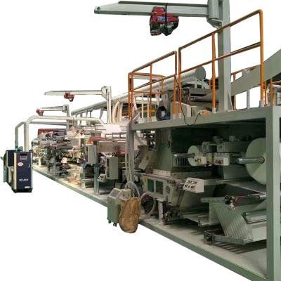 China máquina não tecida da produção do tecido da fralda 12000pcs/H tecida não à venda