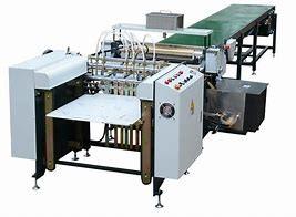 China Adjustable Carton Gluing Machine Good Rigidity AC380V Voltage High Security for sale