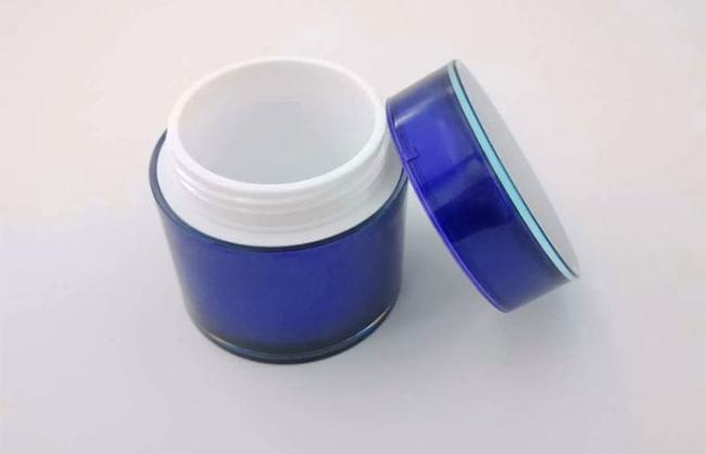 Cosmetic-Cream-Jar-4