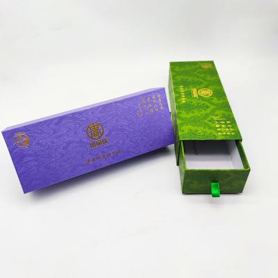China Caja de empaquetado plegable de papel de Kraft de la caja de encargo de Logo Printing Socks Recycled Packaging en venta