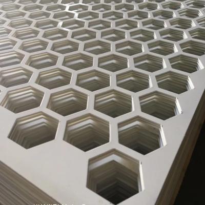 China Punched Perforated Galvanized Steel Sheet 1.5m 1.6m 1.7m Length For Decorative for sale