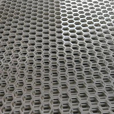 China Filtration Punched Steel Mesh 450mm Galvanized Perforated Metal for sale