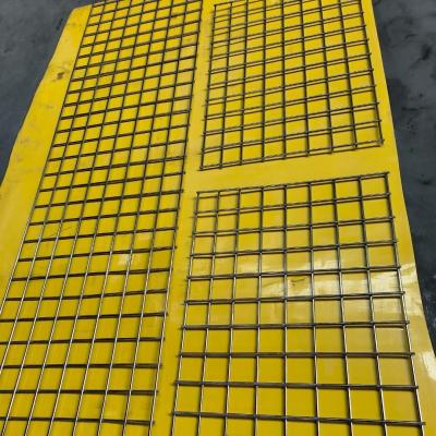 China Yellow Spot Welded Wire Mesh Rot Proof 2.7mm-3.4mm Selvedge for sale