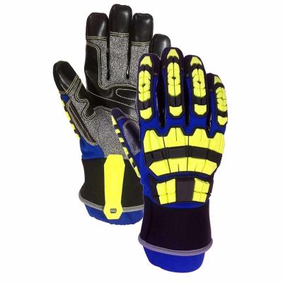 China Hysafety Heavy Duty Rescue Extrication Gloves ANSI CUT LEVEL A8 for sale
