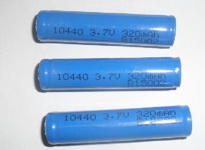 Chine Batteries rechargeables de 3.7V 320mAh 10440 de lithium d'ion de densité non-toxique d'énergie ultra haute à vendre