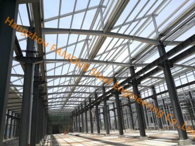 China Edificio prefabricado industrial de Warehouse de la estructura de acero del diseño de la vertiente de Q345B o de Q235B en venta