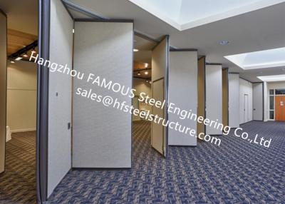 中国 ポリ塩化ビニールのパネルの折れ戸の会議室のための防音の滑走のアコーディオンの仕切りのドア 販売のため