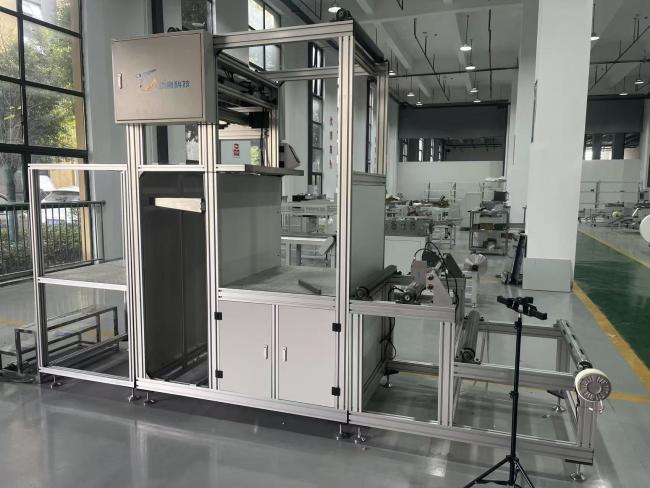 Clapboard Pleating HEPA Glass Fiber Filter Paper Folding Machine in operation