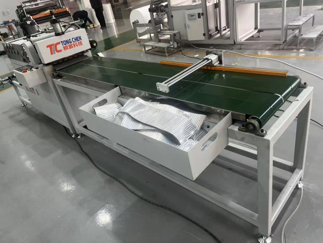 350mm HEPA Filter Corrugating Machine operational view