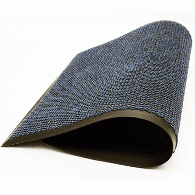 Pineapple carpet demonstrating scraping and absorbing performance