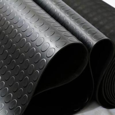 China 4 MM Thick Stud Coin Rubber Garage Floor Runner Rolls for sale