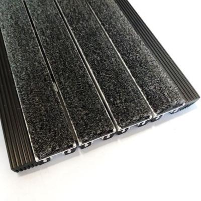 China Entrada de aluminio Mats Anti Slip Scrape Dirt de la entrada de la circulación densa en venta