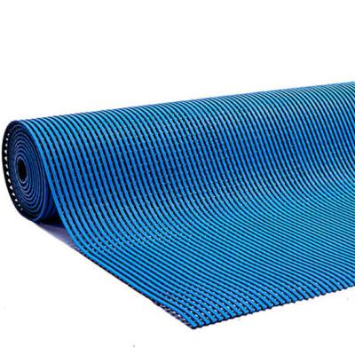 China Open Gird Anti Slip Pool Mats To Go Under Paddling Pool 1cm Thick 900cm Length for sale