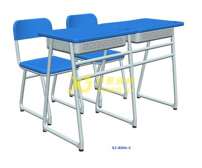 China Metal Material Double Student Desk And Chair Set For Middle School Classroom for sale