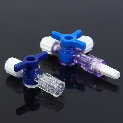 Chine Eau en plastique de valve de robinets d'infusion de manière de cathéter de serrure de Luer l'une médicale à vendre