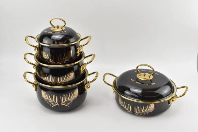 Manufacture Kitchenware 18/20/22/24/26cm Casserole Cooking Pot Food Warmer Casserole Fry Pan Enamel Metal Steel Casseroles Golden S/S Handle