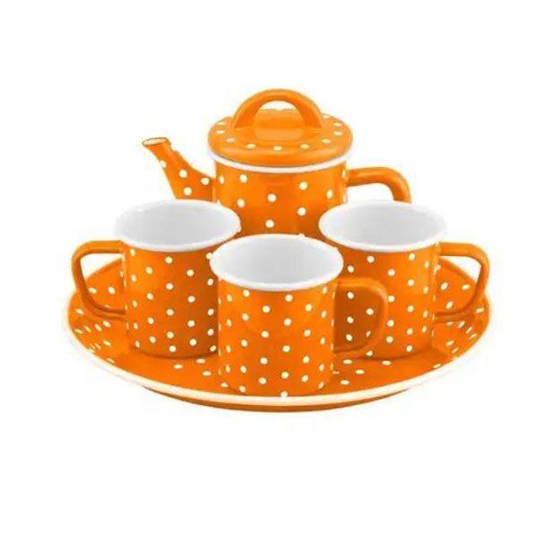 a Tea Sets Is One Teapot and Four Mugs Enamel Tea and Coffee Sets