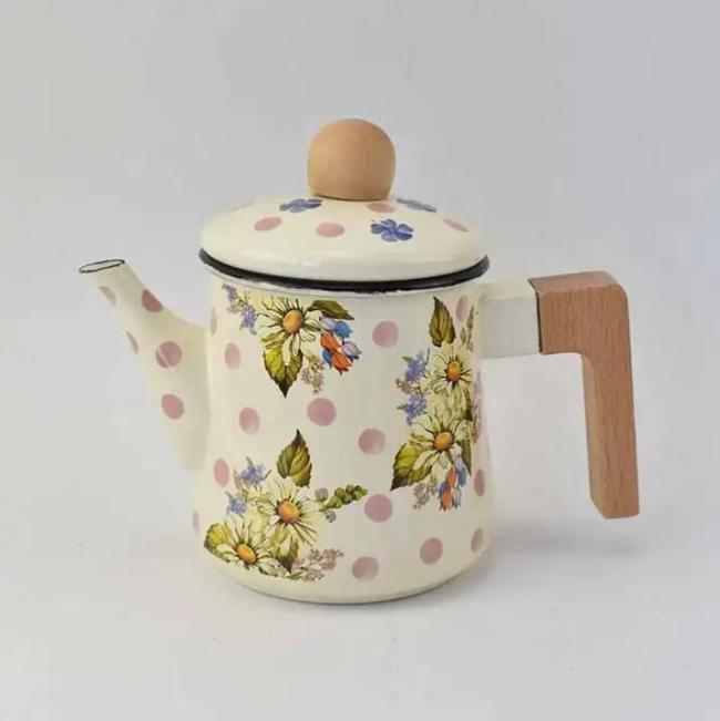 0.6L Capacity Kitchen Product Enamel Kettle Tea Pot Wood Handle Wood Lid Teapot