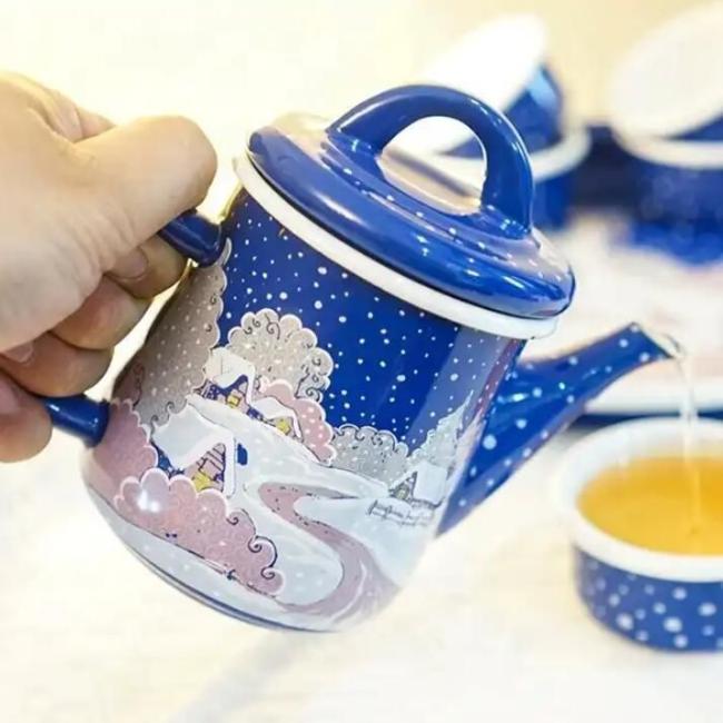 Enamel Steel Hotel Gift Kettle Tray Set with Mugs