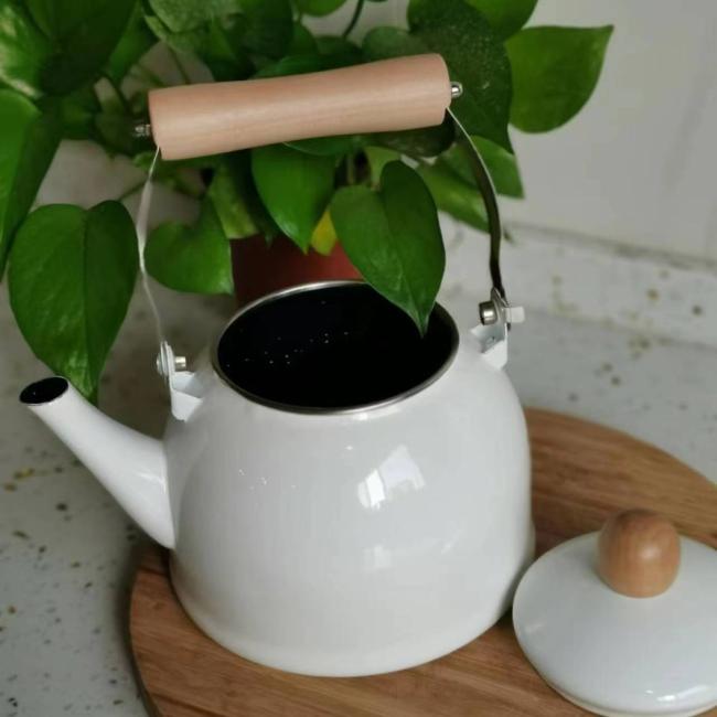 1.2L Enamel Kettle Teapot with Wooden Handle