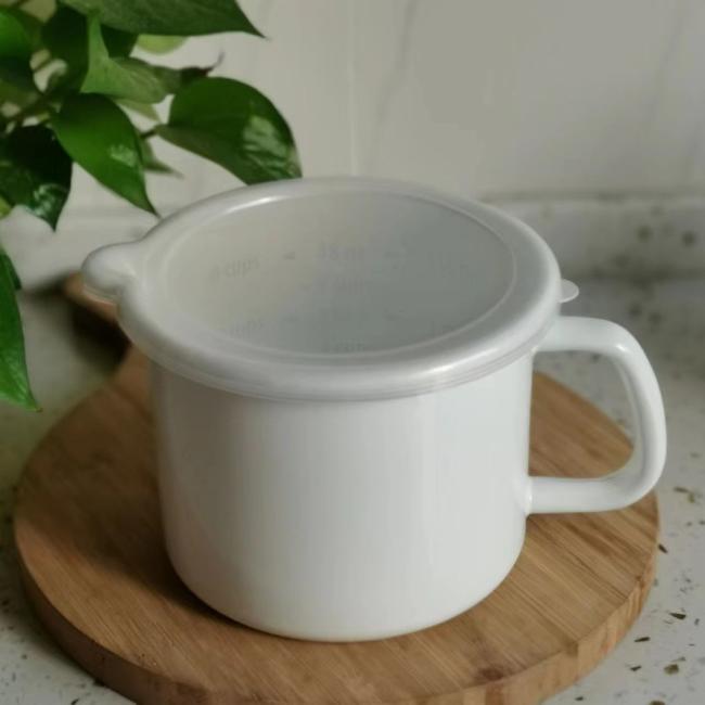 14 15cm Milk Enamel Mug with PE Lids and Decals for Daily Use