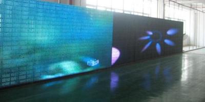 China Exposição de diodo emissor de luz fixa interna de P5mm RGB para a definição alta 600Hz da sala de tevê à venda