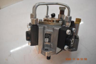 China 6HK1 Engine Fuel Pump ZX330-3 8-98091565-1 Hitachi Fuel Pump for sale