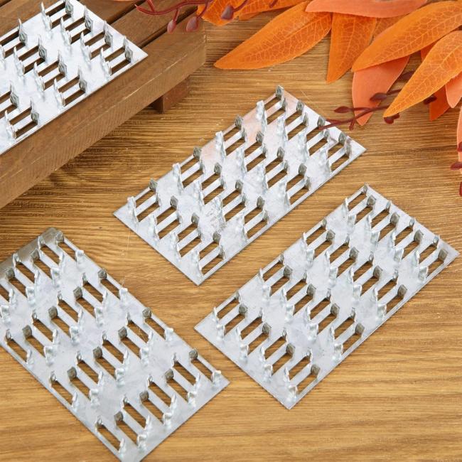 Roofing truss connector plate dimensional details