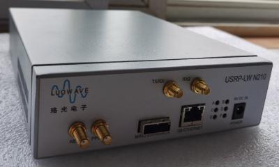 中国 白いN210 USRPのソフトウェアによって定義されるラジオLuowave 販売のため