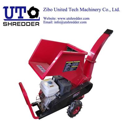 China mobile gasline engine wood chipper manufacture provide customized shredder chipper in china branches wood chipper machin for sale