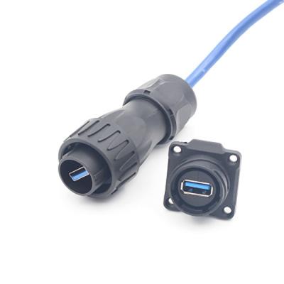 China Nilón del conector IP67 30V 1.5A USB 3,0 de la prenda impermeable del coche en venta