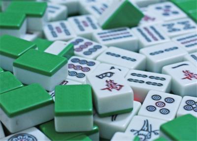 China Telhas de engano dos dispositivos do ABS/PVC Mahjong com marcas infravermelhas para Mahjong que joga à venda