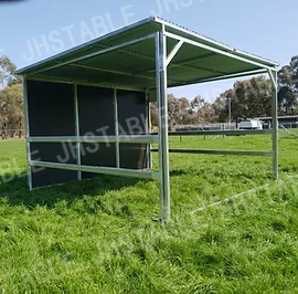Customized Australian Standard Portable Horse Stables Shelters Infill HDPE 3.6*3.6m